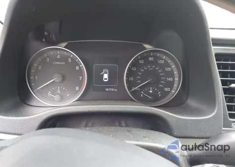 2018 Hyundai Elantra Value Edition z USA, uszkodzony, nr VIN 5NPD84LF7JH322933